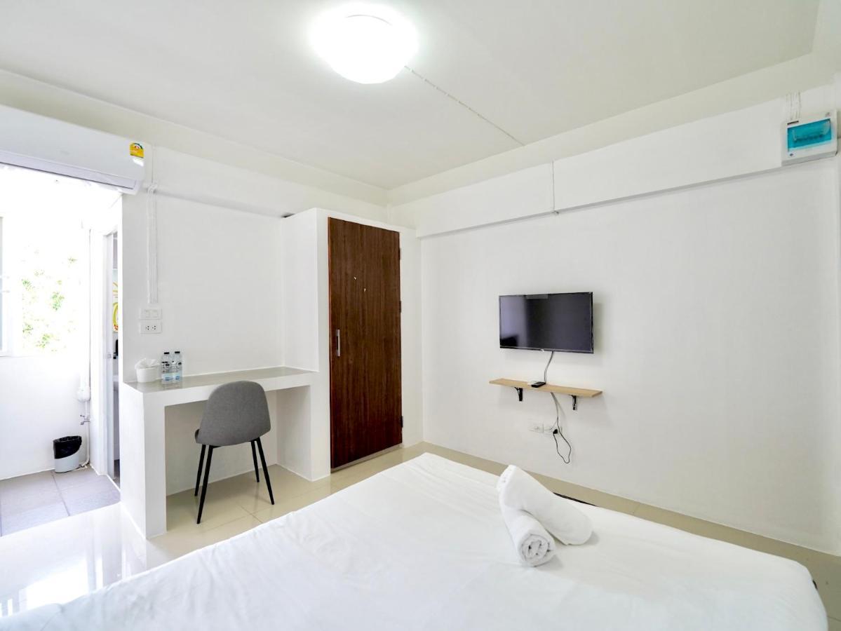 Roomquest Suvarnabhumi Ladkrabang 42 Bangkok Eksteriør billede